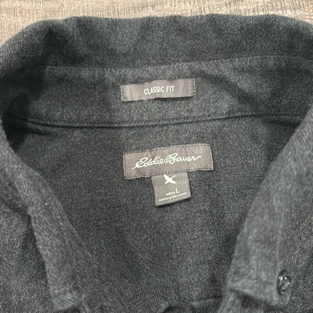 Eddie Bauer Mens Size Large Flannel Bundle Of 2 - Picture 4 of 8
